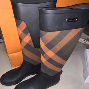 Burberry Rain boots